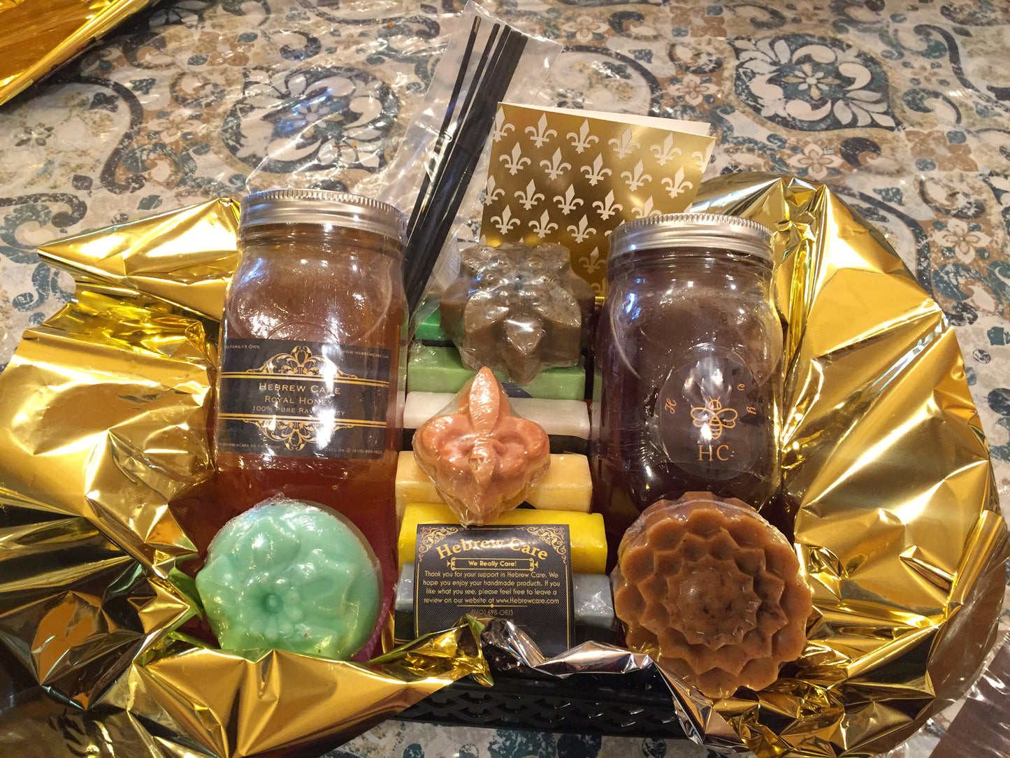 Hebrew Care Variety Pack- 2 Jars King's Royal Honey , 6 Bars of Soap + Bonus